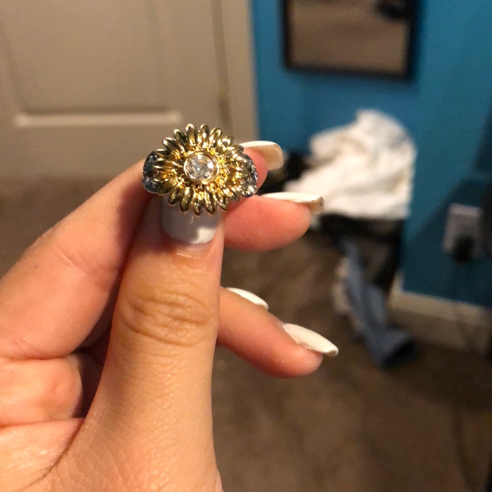 Ring